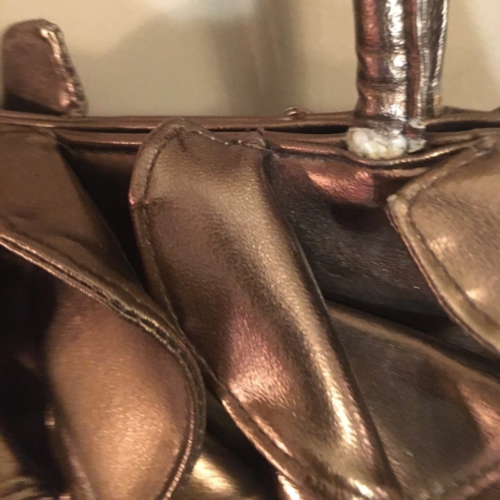 Front and Back Gold Ruffle Bag HandBag Purse - Picture 8 of 16
